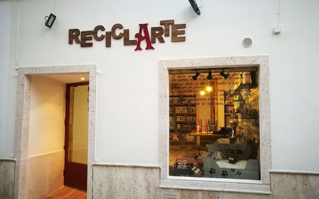 Inauguración tienda «ReciclArte», de Fundación Cadisla