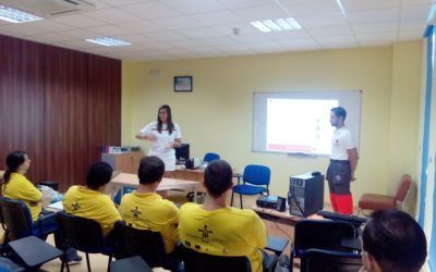 Cruz Roja enseña primeros auxilios en el hogar a los usuarios de Fundación Cadisla