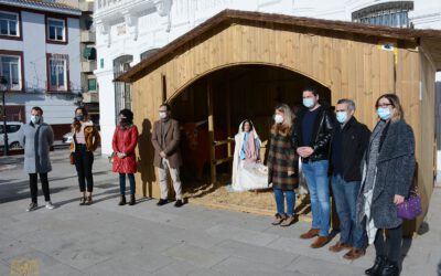 Fundación Cadisla instala otro año más el Belén en la Plaza de Tomelloso